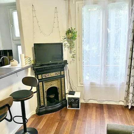 Cosy A 15 Min Des Champs-elysees Apartment *
